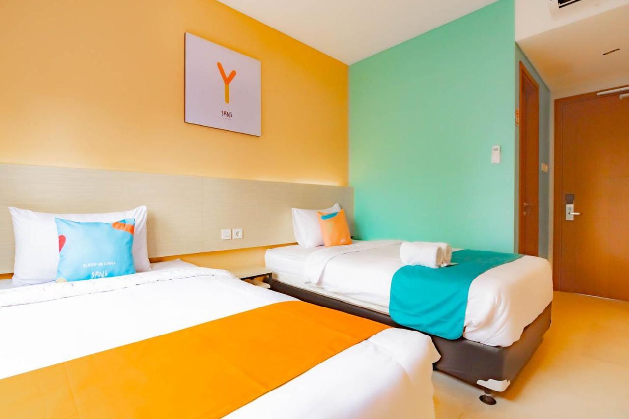 Sans Hotel Alexander Bandung Exterior foto